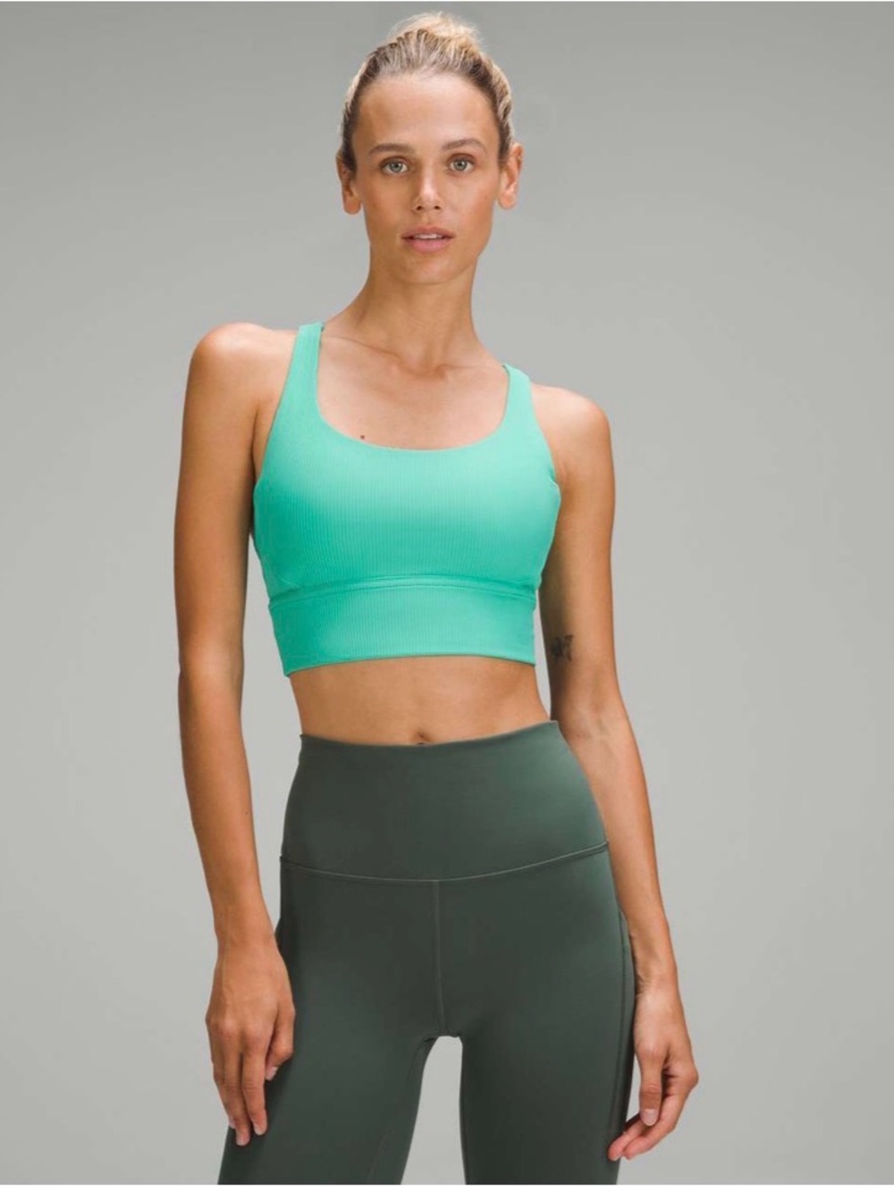 Lululemon Energy Ribbed Longline Bra Medium Support, B–D Cups
Paradise Green
